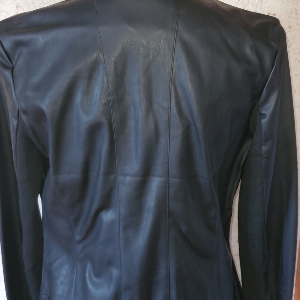 Brand new jacket with tags - Picture 3 of 5